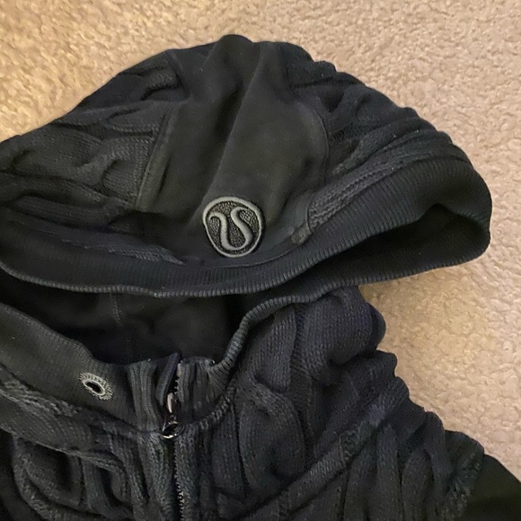 Black Lululemon hoodie. Size 6 - Picture 2 of 4